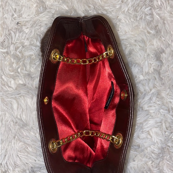 Vintage Victoria’s Secret Chain Faux Fur Purse - Picture 3 of 5